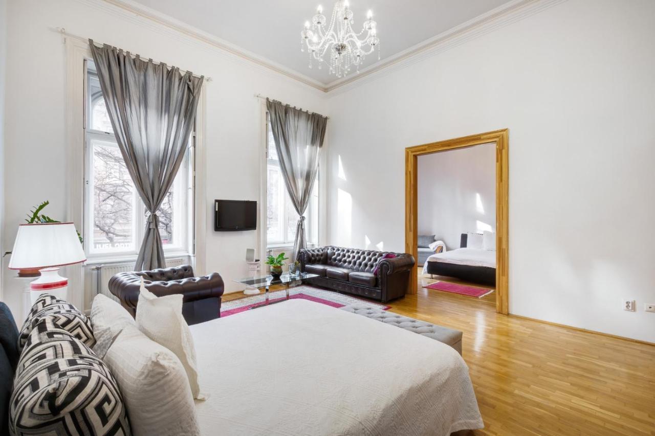Royale Apartment Budapest Exterior foto